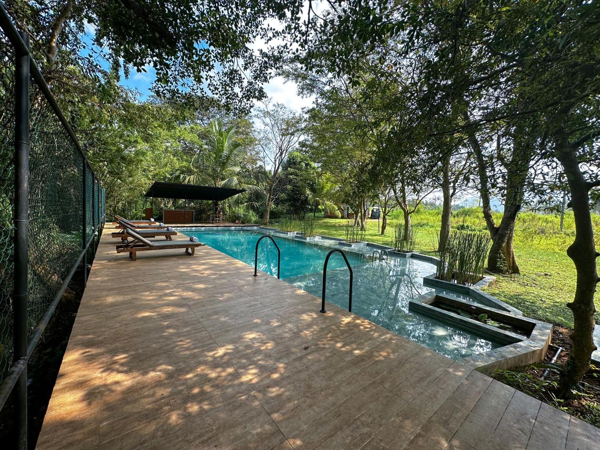 Hotel Kalundewa Retreat à Dambulla Extérieur photo